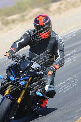 media/Mar-24-2025-Moto Forza (Mon) [[57ce5c5cff]]/2-Intermediate Group/Session 3 (Turn 6 Inside)/